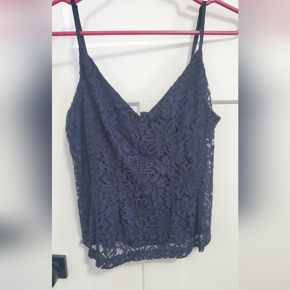 Md Dynamite crop tank top